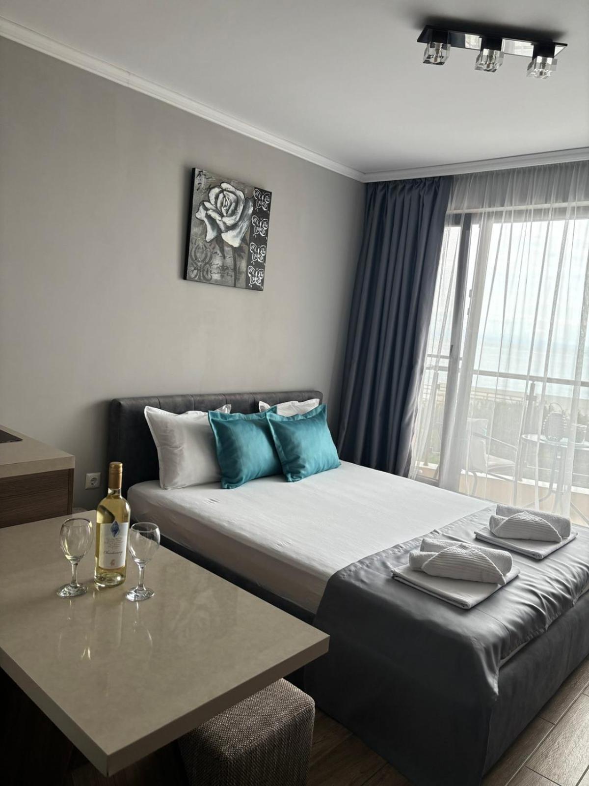 Studio Sea Pearl Pomorie Exterior photo